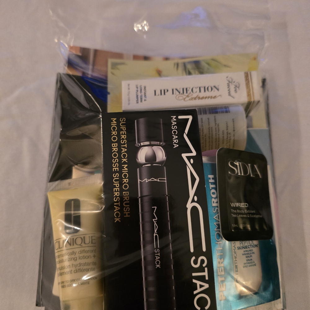 🌟 Deluxe High-End Beauty Sample Bundle